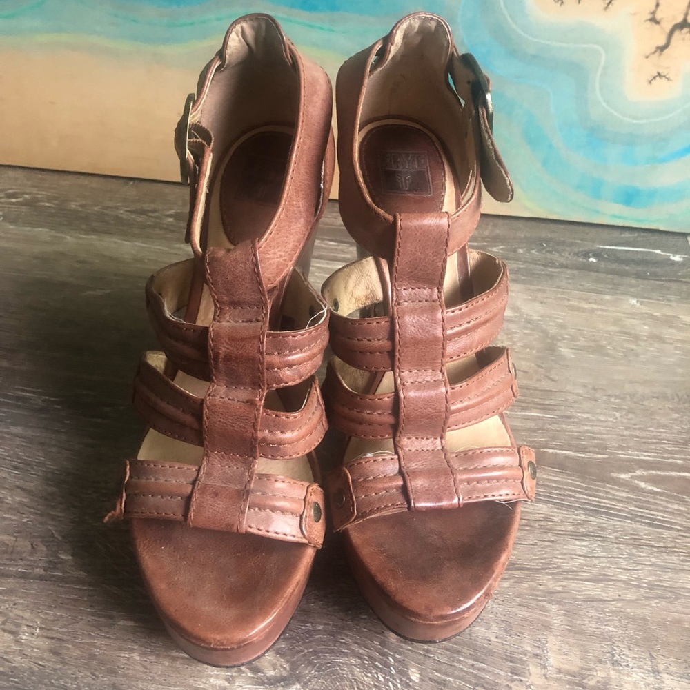 Frye Catrin Trapunto Heels Womens 8